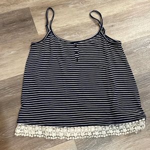 ⭐️B2G1⭐️ Adorable Papaya Tank top